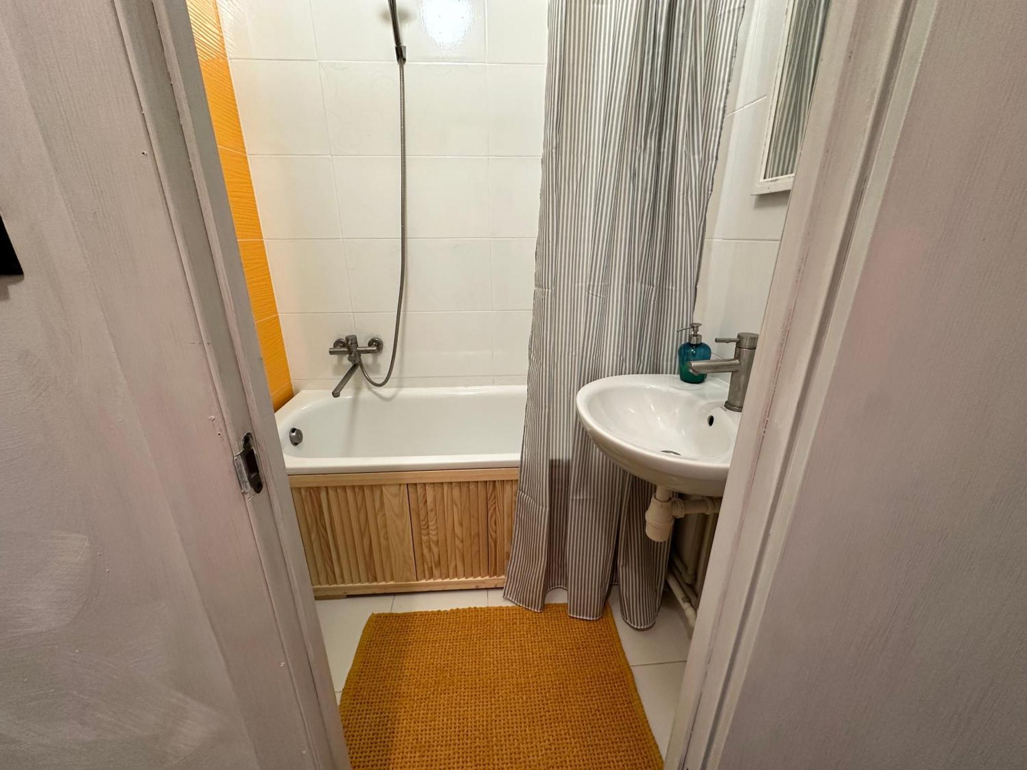Art Apartment On Kylisha Str Lviv Extérieur photo