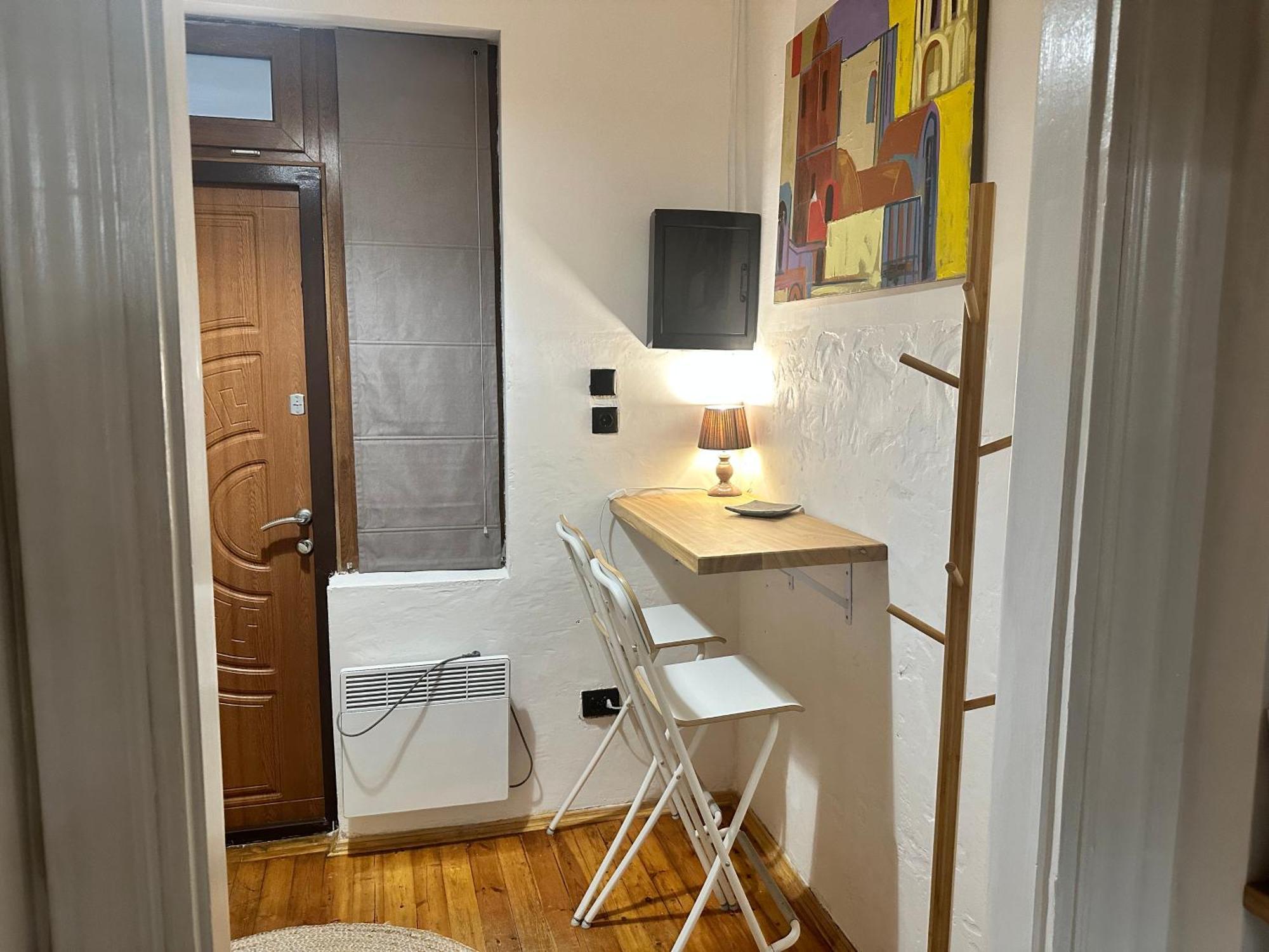 Art Apartment On Kylisha Str Lviv Extérieur photo