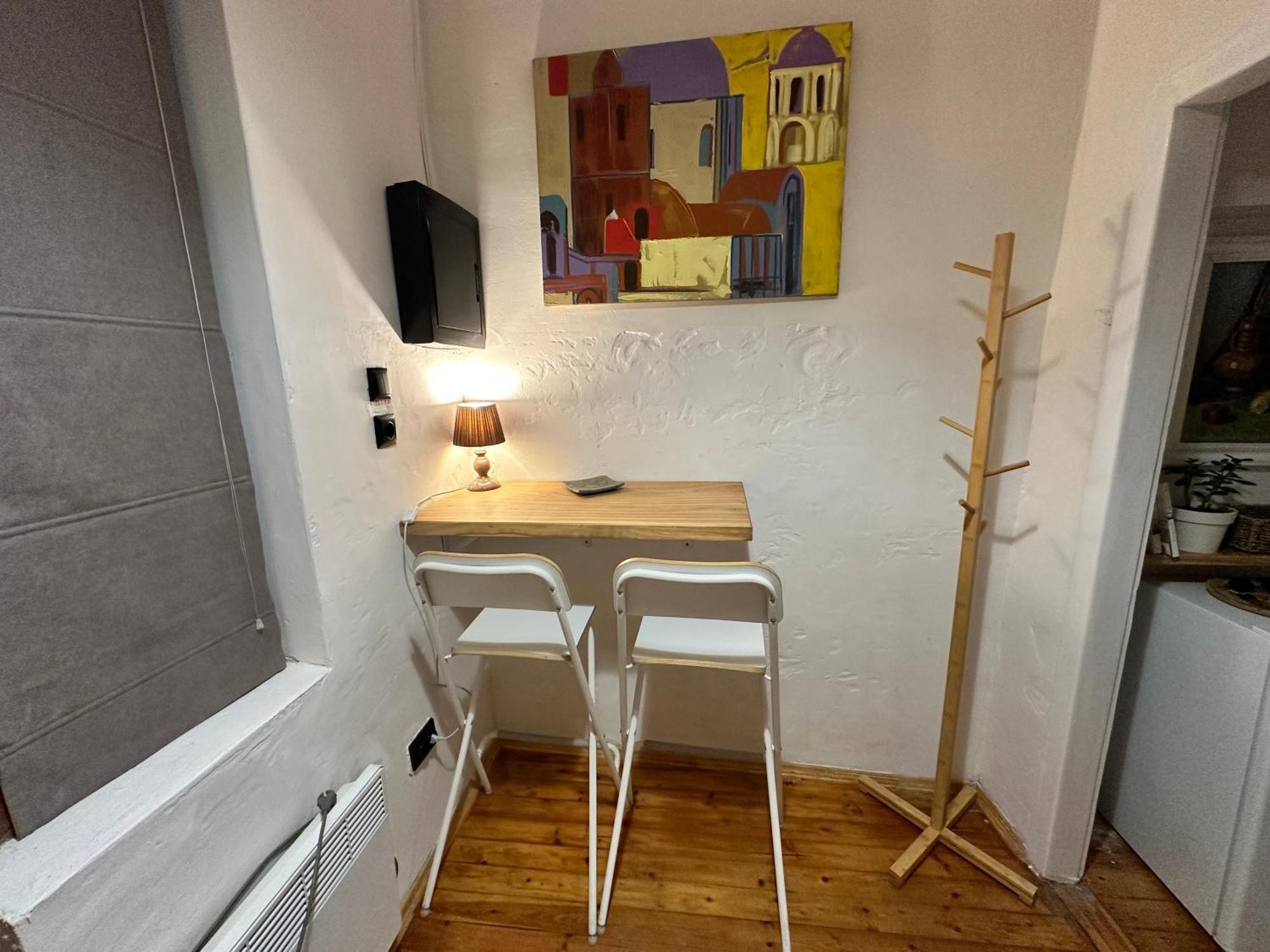 Art Apartment On Kylisha Str Lviv Extérieur photo